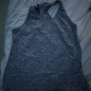Workout top